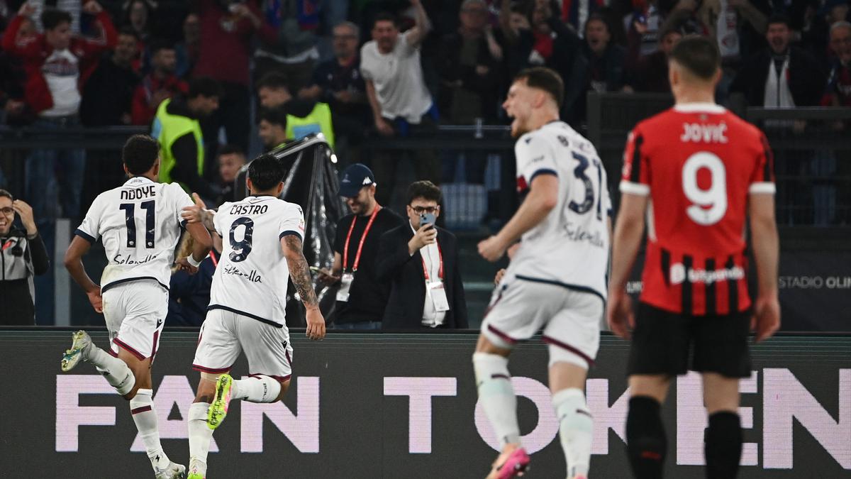 Menang Tipis Atas AC Milan, Bologna Juara Coppa Italia 2024/2025
