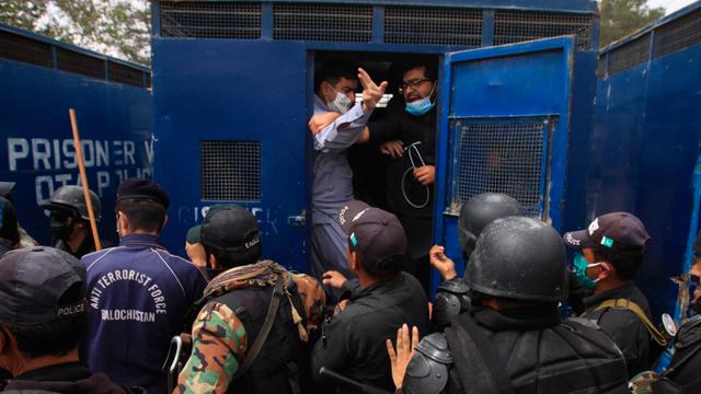 Kejahatan di Jalanan Kota Karachi Meningkat, Pakistan Waspada pada ...