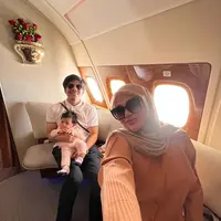 Atta Halilintar dan Aurel Hermansyah mengajak Ameena melakukan perjalanan jauh. (Foto: Instagram/aurelie.hermansyah)