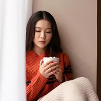 ilustrasi perempuan menangis/JR-50/Shutterstock