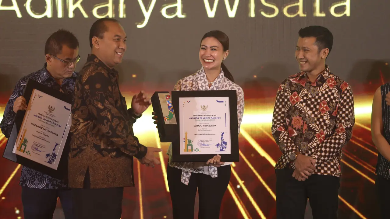Pemerintah Provinsi DKI Jakarta melalui Dinas Pariwisata dan Ekonomi Kreatif DKI Jakarta memberikan apresiasi kepada sejumlah pelaku usaha pariwisata dan ekonomi kreatif di Jakarta melalui ajang Jakarta Tourism Award (Istimewa)