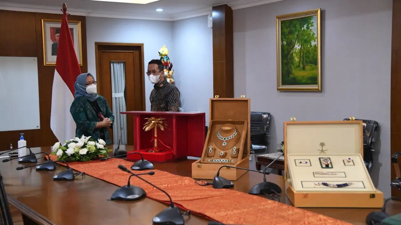 Barang Gratifikasi