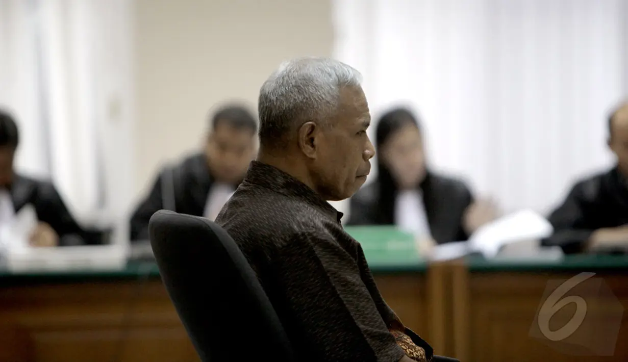 Jaksa KPK meyakini Yesaya menerima suap total SGD 100 ribu dari Direktur PT Papua Indah Perkasa, Pengadilan Tipikor, Jakarta, Senin (29/9/2014) (Liputan6.com/Miftahul Hayat)