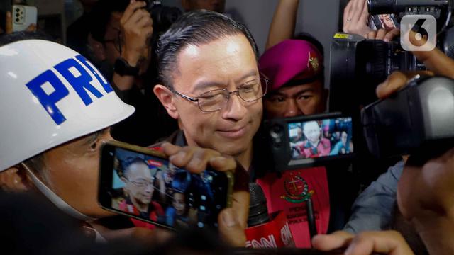 Jadi Tersangka Korupsi Impor Gula, Thomas Lembong Ditahan Kejagung