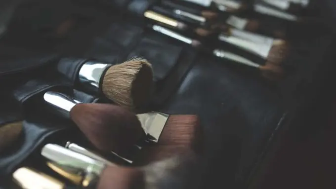 Mau Belajar Dandan dengan Soraya Hylmi? Datang Saja ke Sini, Yuk!