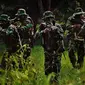 Pasukan luar negeri menganga dengan pelatihan yang harus dijalani Tentara Nasional Indonesia (TNI). Media asing sampai merinding melihatnya