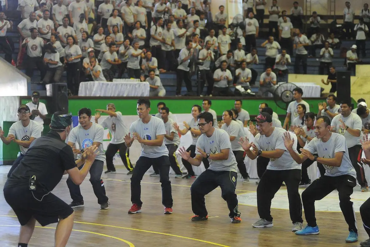 Pelatihan basket untuk guru di Bali
