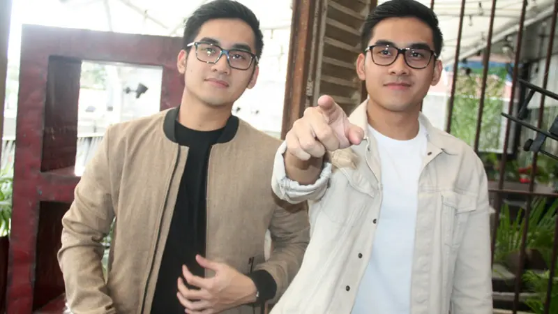 Mantan Pacar Aurel Hermansyah Kini Eksis Bermusik