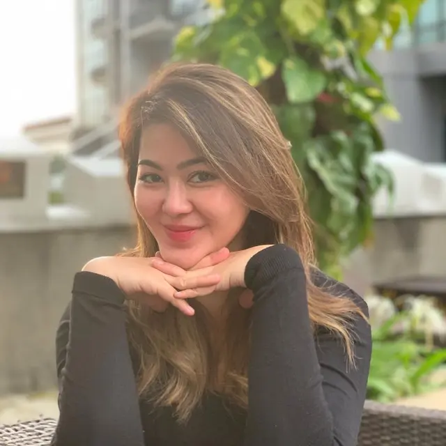7 Potret Terbaru Sherin Tharia, Mantan Istri Zumi Zola yang Kini Tanpa Hijab