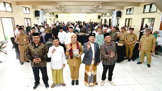 Pemkab Banyuwangi Luncurkan Buku Biografi Para Ulama