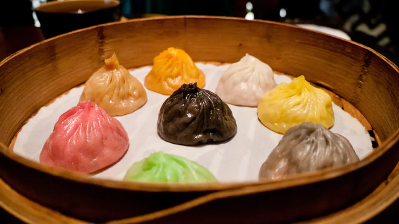 Makanan Warna-warni