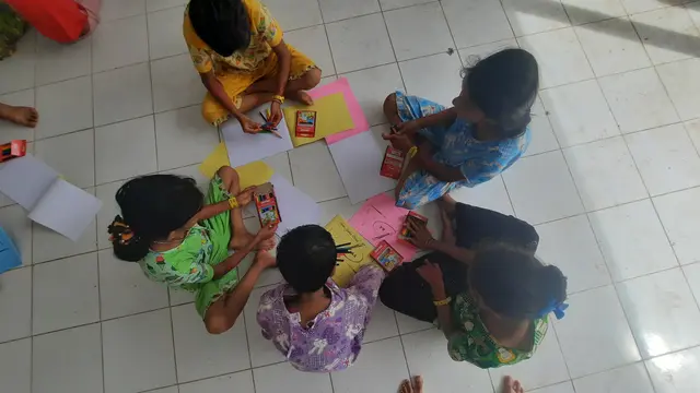 Anak-anak Rohingya di sebuah kamp penampungan pengungsi di Lhokseumawe (Rino Abonita/Liputan6.com)