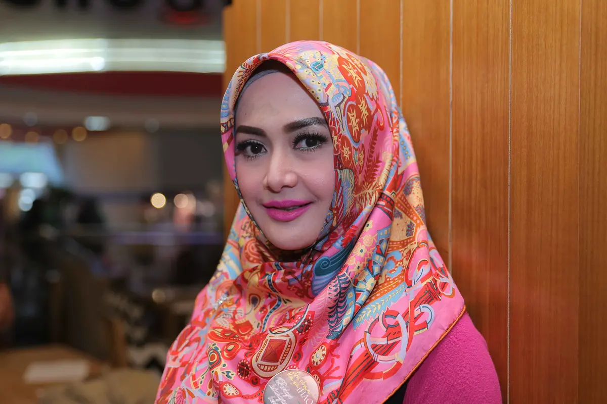 [Bintang] Eddies Adelia