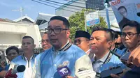 Cagub Jakarta nomor urut 1 Ridwan Kamil (RK) merespons penilaian politikus PKS Mardani Ali Sera yang menyebut debat perdana Pilkada Jakarta 2024 kalah seru dibanding debat Pilkada Jakarta 2017 yang mempertemukan Anies, Ahok, dan AHY. (Liputan6.com/Winda Nelfira)