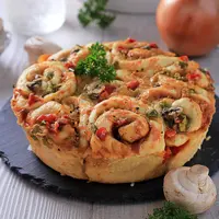 ilustrasi roti pizza rolls/Ika Rahma H/Shutterstock