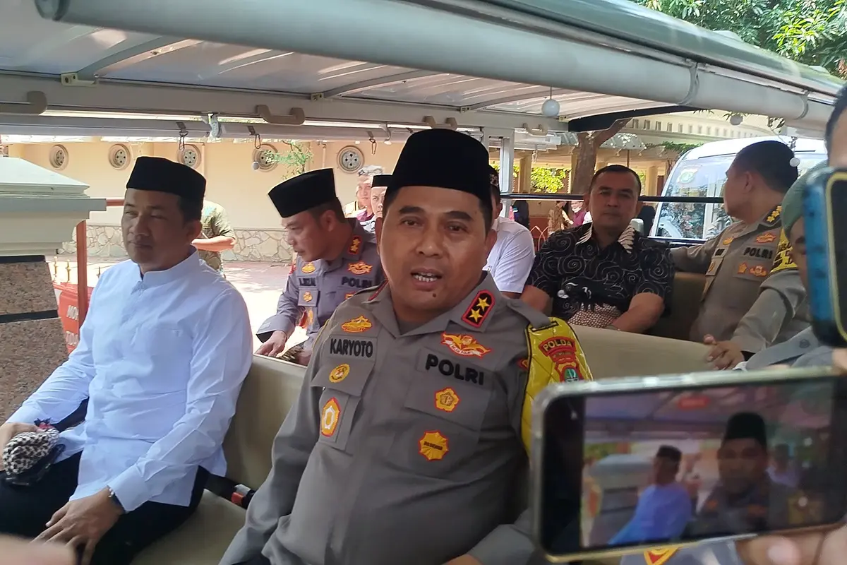 Kapolda Metro Jaya, Irjen Pol Karyoto.