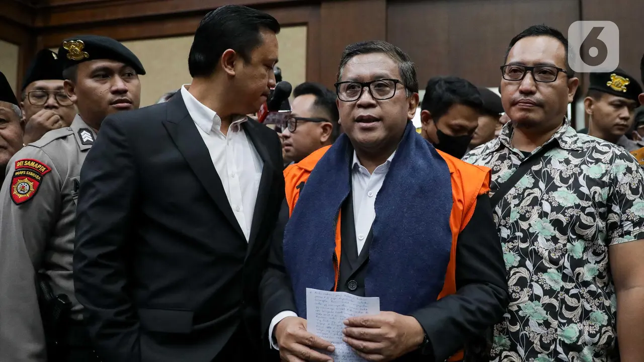 Sekjen PDIP Hasto Kristiyanto Jalani Sidang Pembacaan Dakwaan