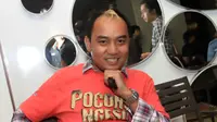 Main Barongsai, Aziz Gagap Nyaris Cedera