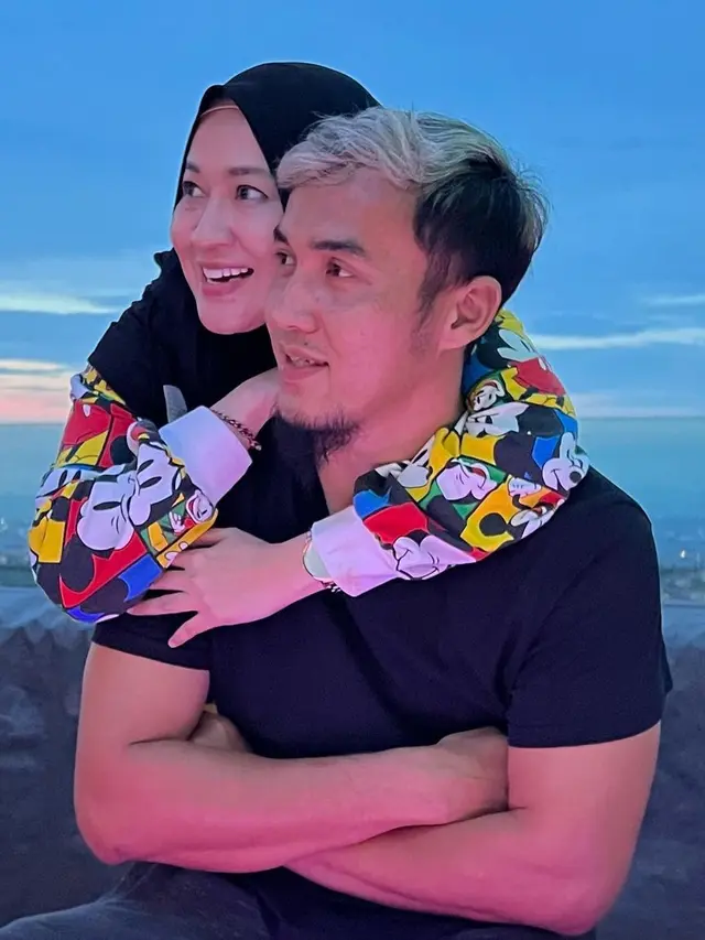 Okie Agustina dan Gunawan Dwi Cahyo