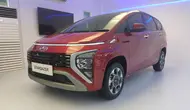 Hyundai Stargazer menjadi MPV kedua Hyundai setelah Staria. Mobil keluarga ini bersaing dengan LMPV lainnya, seperti Toyota Avanza, Mitsubishi Xpander, serta Suzuki Ertiga. (Otosia.com/Arendra Pranayaditya)