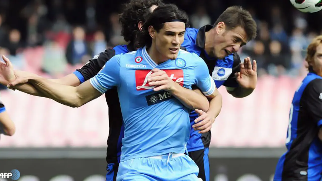 cavani-130320b.jpg