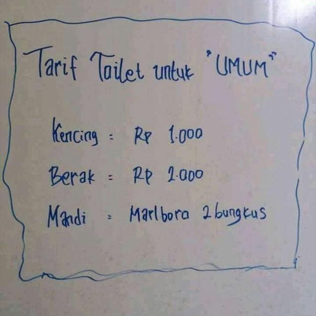 6 Tulisan Nyeleneh di Tarif Toilet Umum Ini Bikin Dahi Pengunjung Berkerut