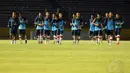 29 pemain timnas Indonesia U19 menjalani latihan di Stadion GBK Jakarta, (3/5/2014). (Liputan6.com/Helmi Fithriansyah)