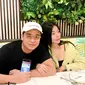 Billy Syahputra bersama Elvia Cerolline (Instagram/elviacerolline)