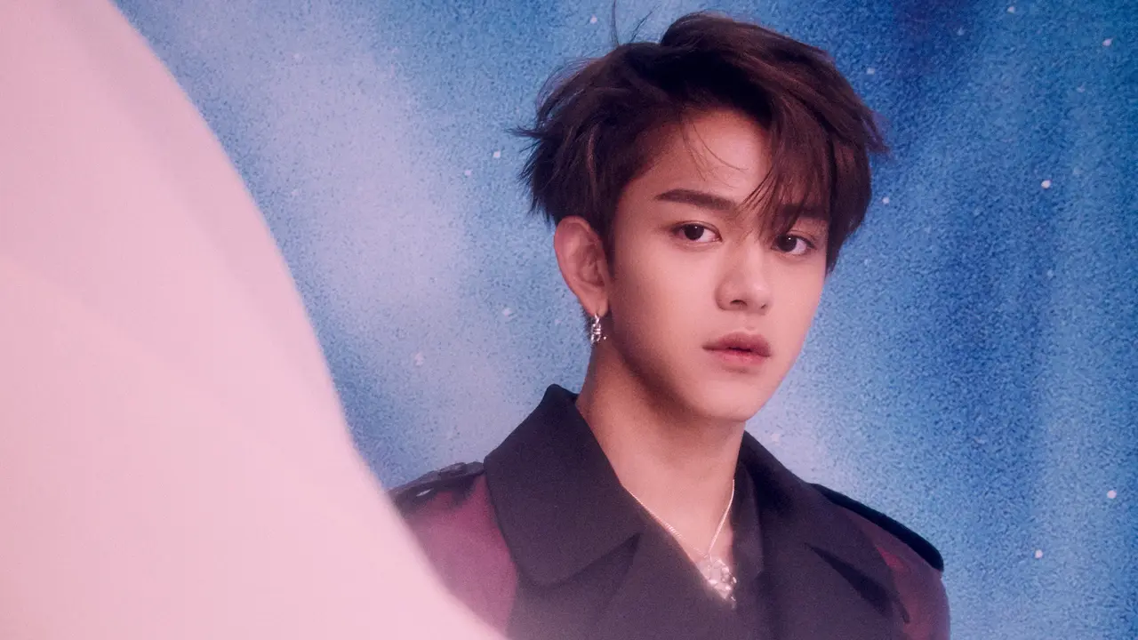 Lucas saat tergabung dalam WayV. (SM Entertainment via Soompi)