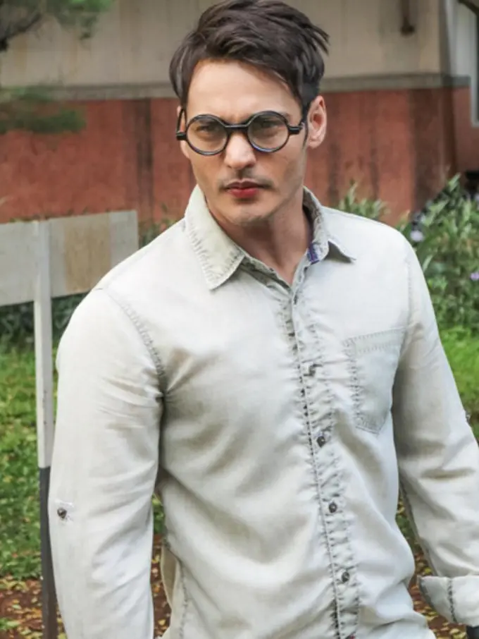 [Bintang] Ravi Bhatia