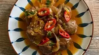 Resep bola-bola daging sapi saus tiram untuk lengkapi sajian Iduladha. (dok. Cookpad @MamahCookpad)