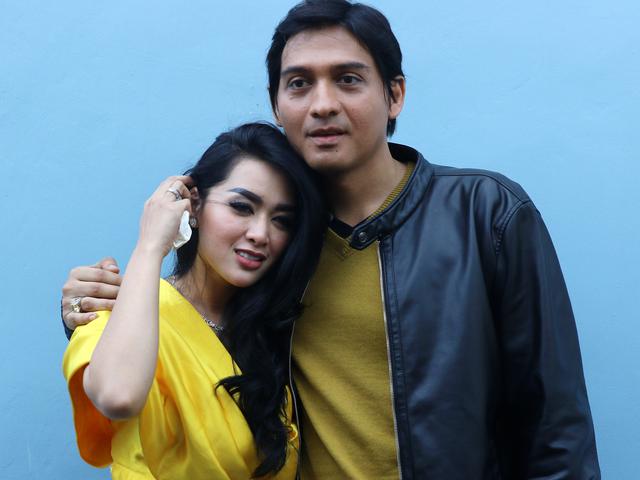 Daftar Perceraian Hari Ini Lucky Hakim Menunggu Tanggal Sidang Showbiz Liputan6 Com