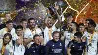 Real Madrid menjuarai Piala Super Spanyol 2024 setelah menumbangkan Barcelona 4-1 di Al Awwal Stadium, Riyadh, Senin (15/1/2024) dini hari WIB. (AFP/Fayez Nureldine)