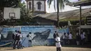 Bahia Solano, yang dibangun di sepanjang teluk berbentuk U, telah menjadi salah satu tempat paling terkenal di Kolombia untuk melihat paus bungkuk. (AP Photo/Ivan Valencia)