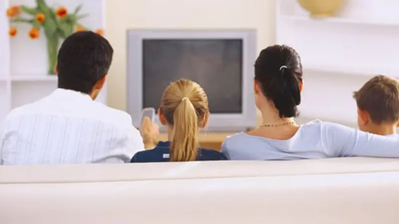 Efek TV dan Pengaruh Bullying Pada Anak