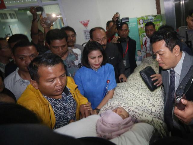 Pengacara Diperiksa 5 Dokter Rscm Setya Novanto Harus Dioperasi