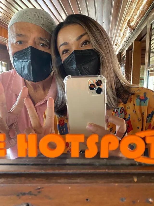 Nirina Zubir dan Amin Zubir