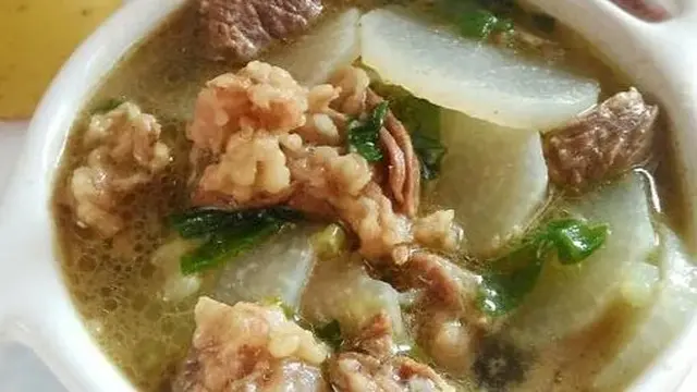 Soto Bandung dan Gepuk Njonja Hartati