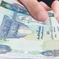 Hujan duit di Uni Emirat Arab pecahan 500 dirham atau setara Rp 1,8 juta!