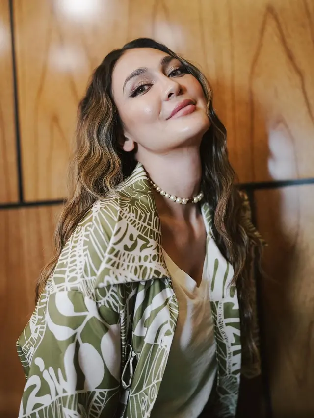Luna Maya. (Instagram/ lunamaya)