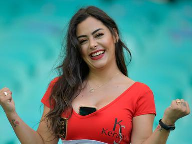 Berita Larissa Riquelme Hari Ini Kabar Terbaru Terkini Liputan6 Com Larissa riquelme (29) y jonathan fabbro (32) fueron violentamente asaltados en la noche del lunes cuando estaban en la casa familiar del futbolista en el barrio porteno de villa urquiza, festejando el cumpleanos de su madre. berita larissa riquelme hari ini
