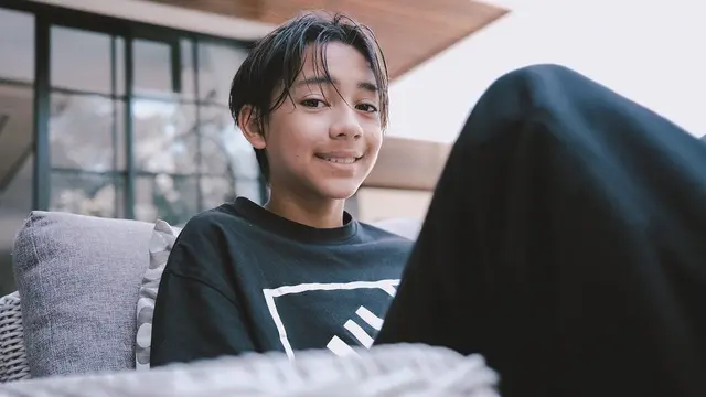 Jason Anak Pertama Nana Mirdad dan Andrew White