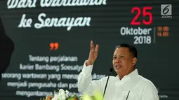Ketua DPR Bambang Soesatyo memberi sambutan saat peluncuran buku Ketua  DPR, Jakarta, Kamis (25/10). Buku berjudul "Dari Wartawan ke senayan" ini mengisahkan Bambang Soesatyo saat menjadi wartawan hingga akmenjadi ketua DPR. (Liputan6.com/Johan Tallo)