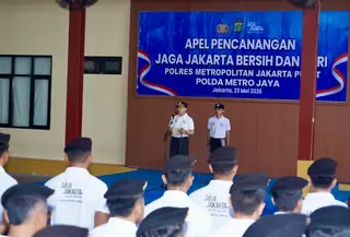 Polres Jakarta Pusat menggelar Apel Pencanangan Gerakan Jaga Jakarta Bersih dan Asri pada Sabtu, 23 Mei 2026. (Foto: Dokumentasi Polres Jakpus)
