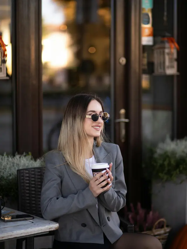 Ilustrasi Zodiak Elegan