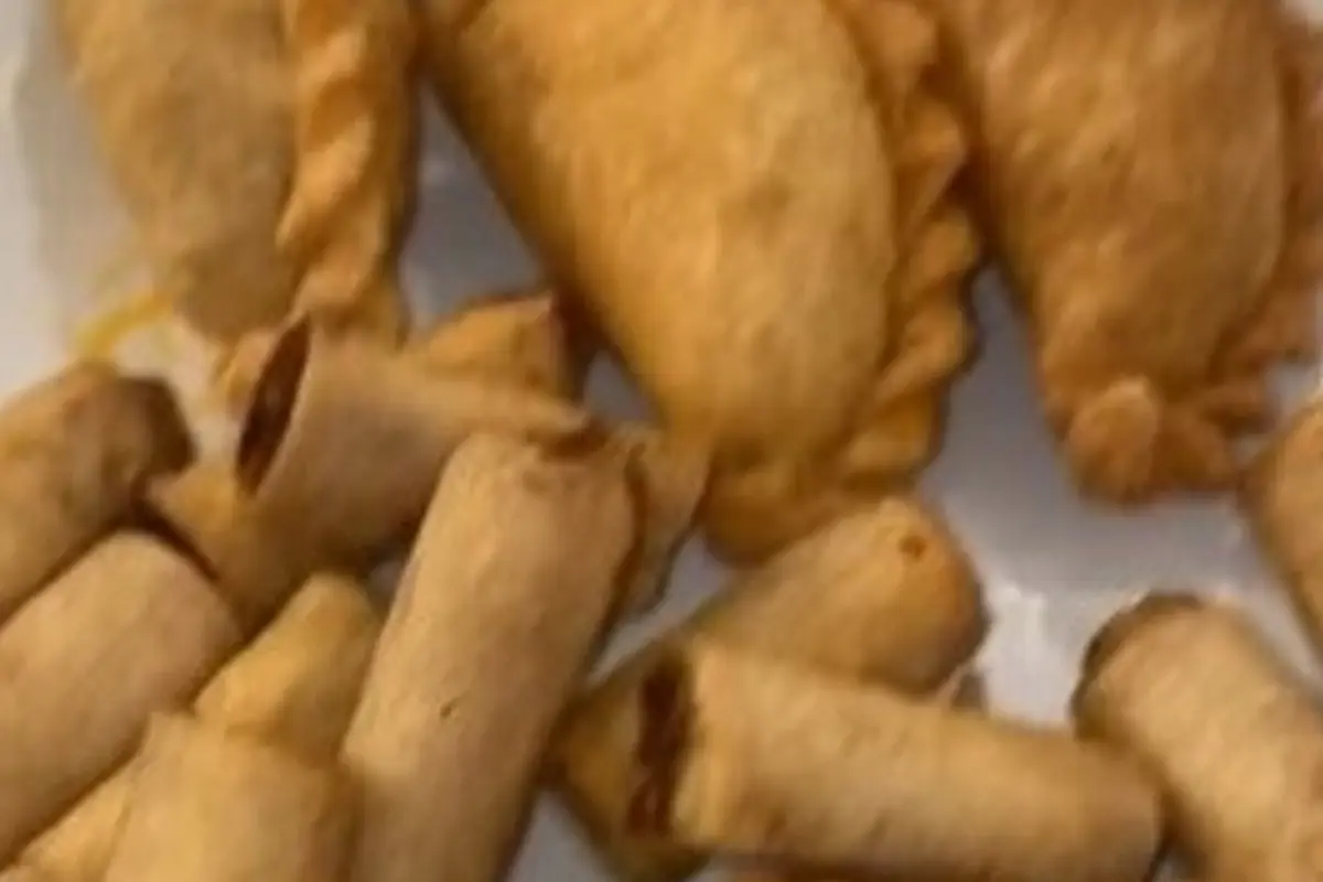 Cardi B Unggah 6 Foto Makanan yang Biasa Disantap Orang Indonesia di Instagram