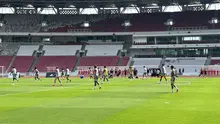 Aston Villa menjalani latihan resmi di Stadion Utama Gelora Bung Karno (SUGBK), Jakarta Pusat, pada Jumat (31/7/2026) yang dimulai sekitar pukul 13.00 WIB. (Bola.com/M. Adiyaksa)