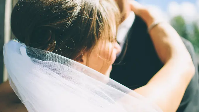 5 Inspirasi Gaya Rambut Pendek untuk Pesta Pernikahan