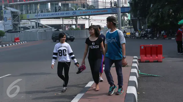 20160710-Tak Ada Car Free Day, Warga Tetap Leluasa Berolahraga di Jalanan Jakarta