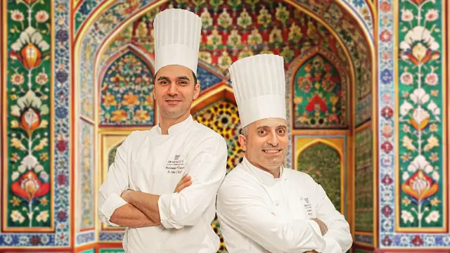 Chef Muhammet Unver dan Chef Erkan Cakir.  Kedua maestro kuliner ini datang langsung dari Türkiye ke Indonesia